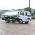 Dongfeng 4x2 4cbm Tamis de camions-citernes d'aspiration d'aspiration.